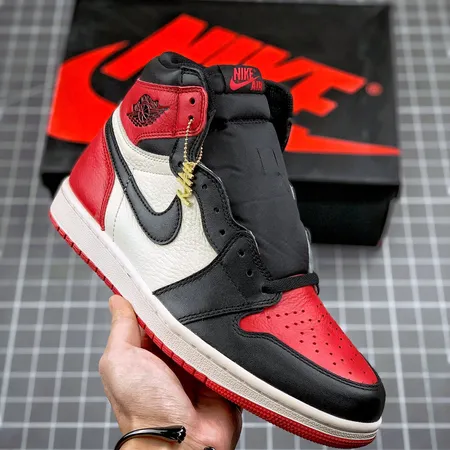 エアジョーダン スニーカー