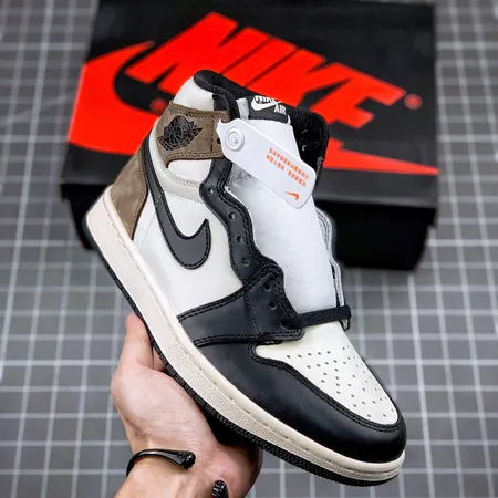 エアジョーダン スニーカー