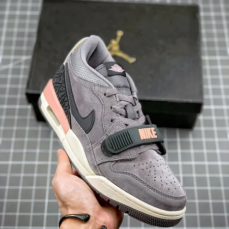 エアジョーダン スニーカー