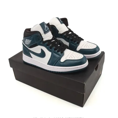 ナイキ スニーカー