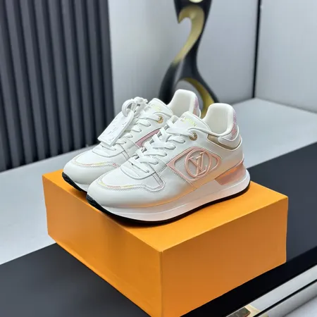 ルイヴィトン スニーカー