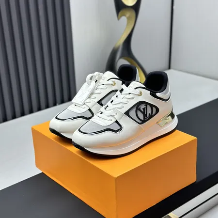 ルイヴィトン スニーカー