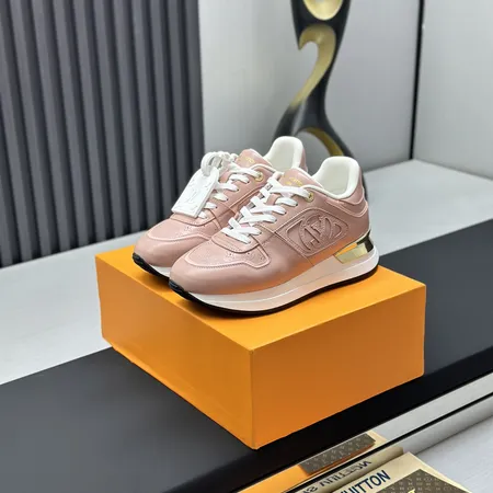 ルイヴィトン スニーカー