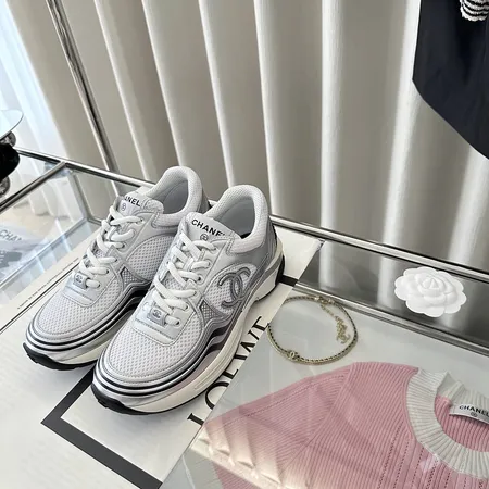 シャネル スニーカー