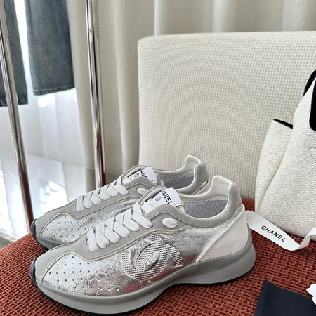 シャネル スニーカー