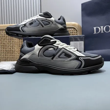 ディオール スニーカー