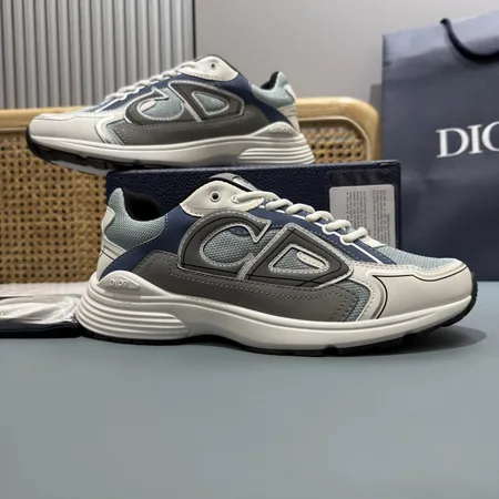 ディオール スニーカー