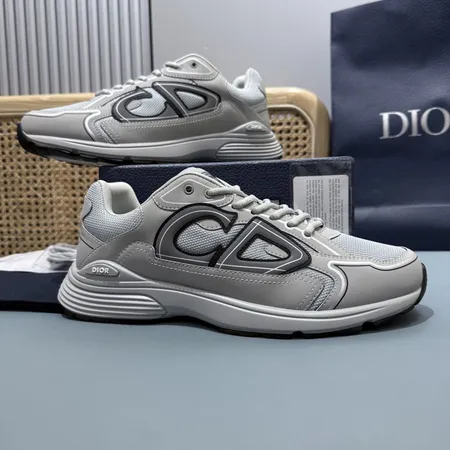 ディオール スニーカー