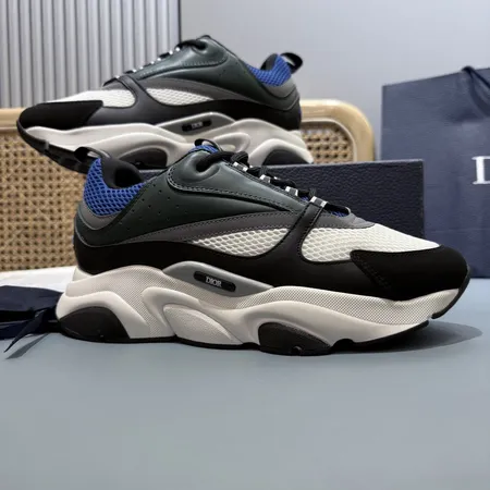 ディオール スニーカー