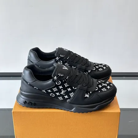 ルイヴィトン スニーカー