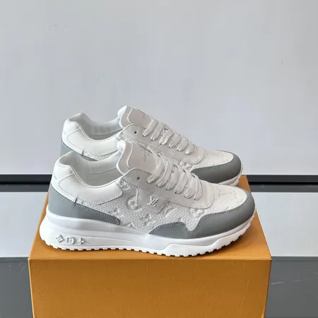 ルイヴィトン スニーカー