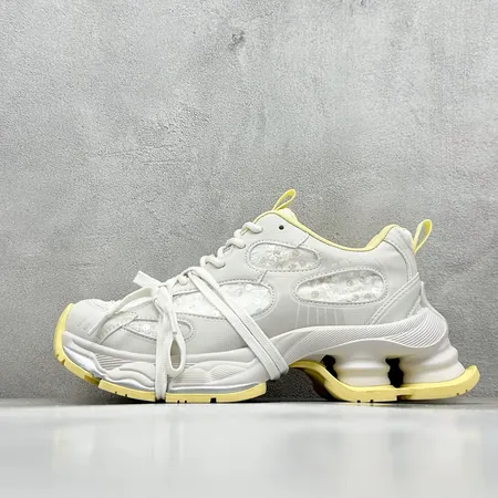 グッチ スニーカー