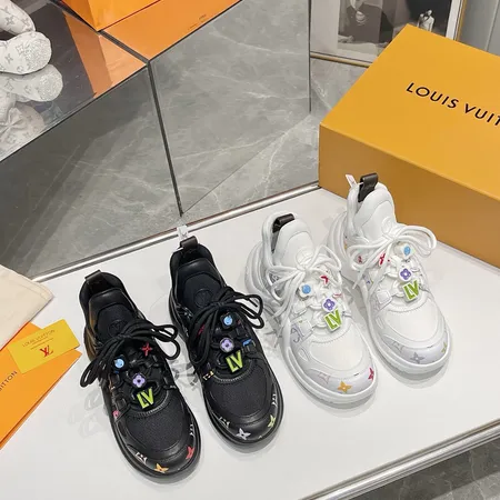 ルイヴィトン スニーカー