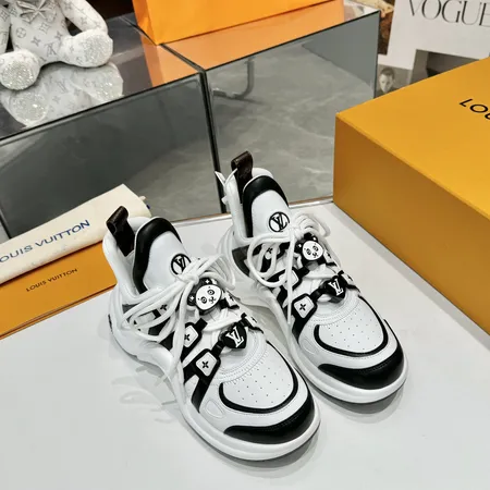 ルイヴィトン スニーカー
