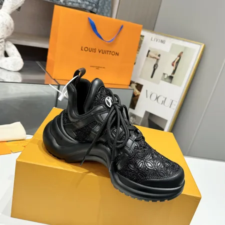 ルイヴィトン スニーカー