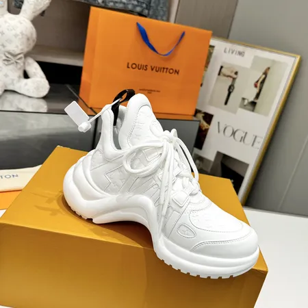 ルイヴィトン スニーカー