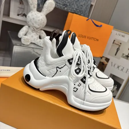 ルイヴィトン スニーカー