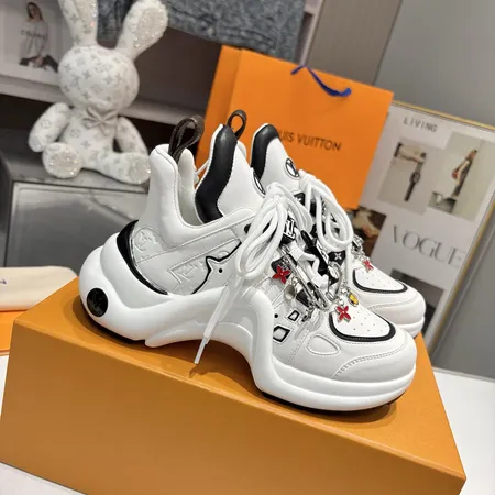 ルイヴィトン スニーカー