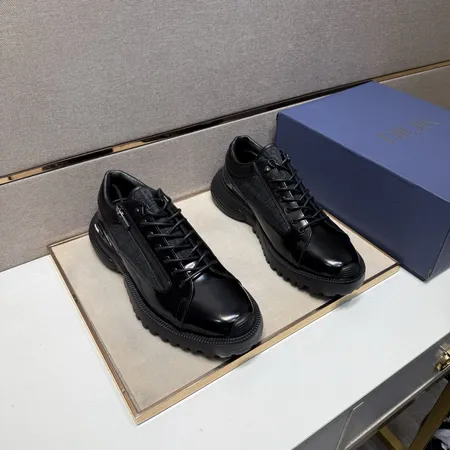 ディオール カジュアルシューズ