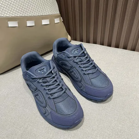 ディオール スニーカー