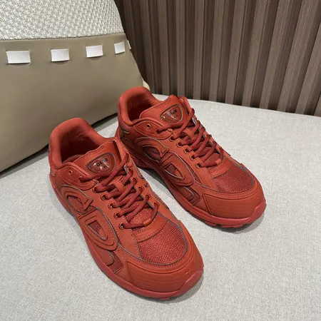 ディオール スニーカー