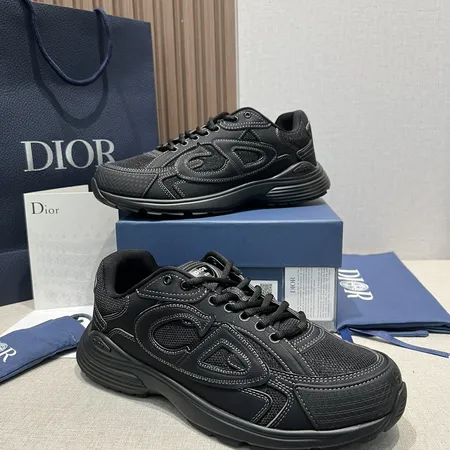 ディオール スニーカー