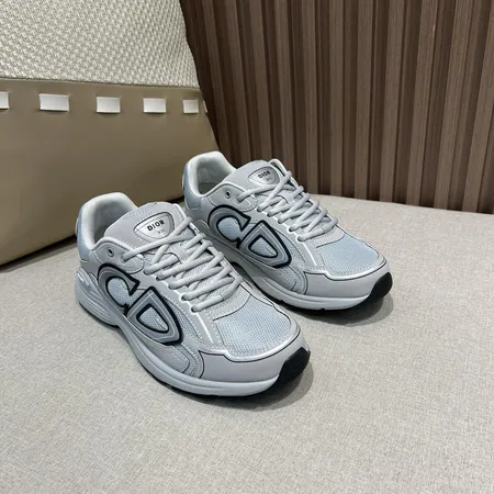 ディオール スニーカー