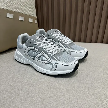 ディオール スニーカー