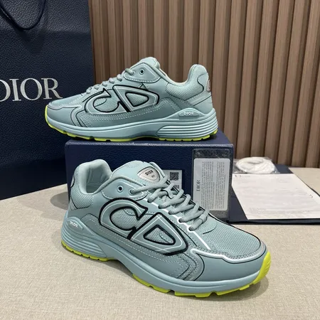 ディオール スニーカー