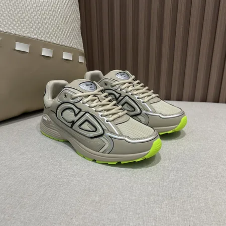 ディオール スニーカー