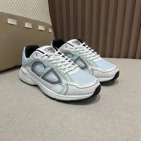 ディオール スニーカー