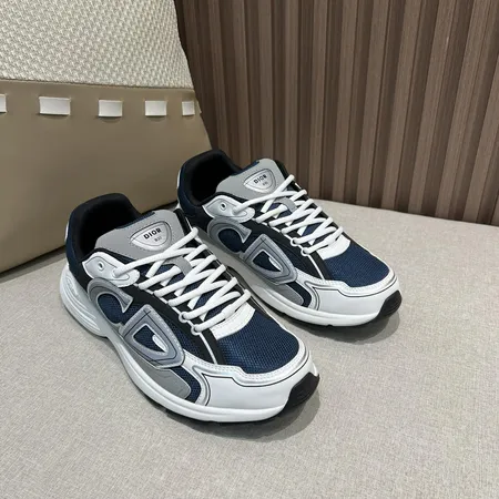 ディオール スニーカー