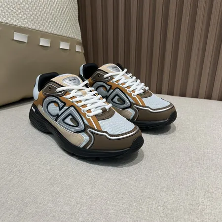 ディオール スニーカー