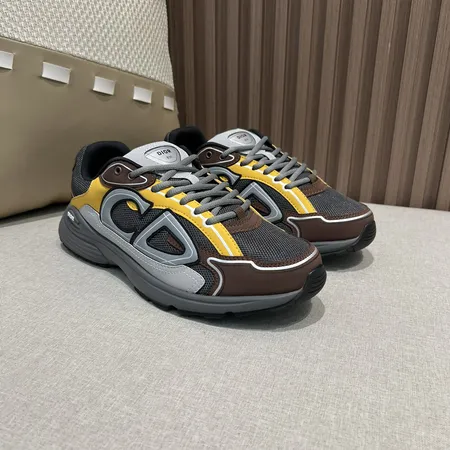 ディオール スニーカー