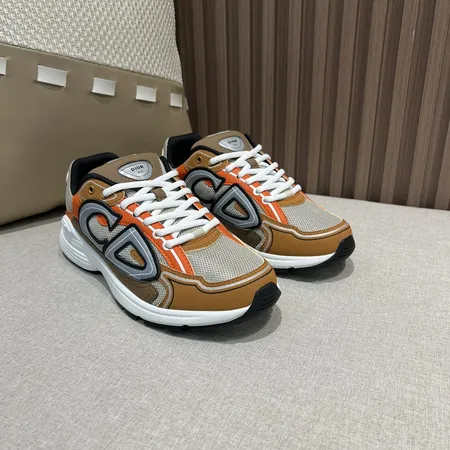 ディオール スニーカー