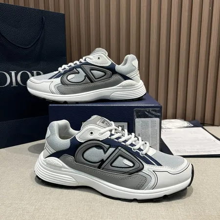 ディオール スニーカー