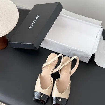 シャネル サンダル