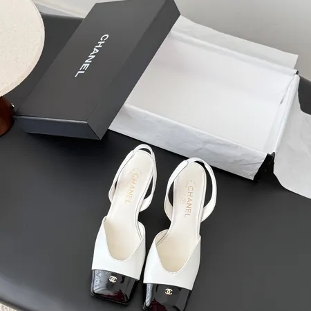 シャネル サンダル