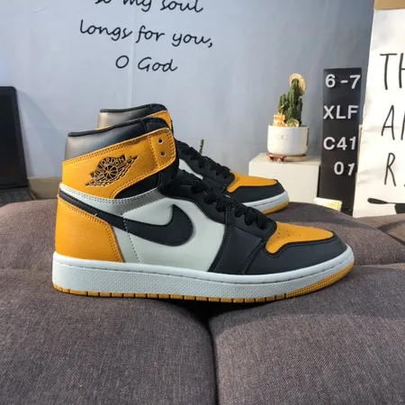 ナイキ スニーカー