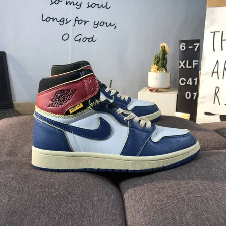 ナイキ スニーカー