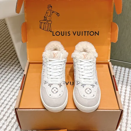 ルイヴィトン スニーカー