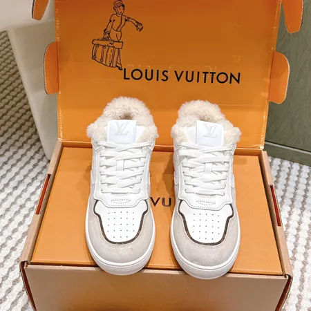 ルイヴィトン スニーカー