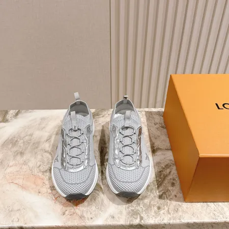 ルイヴィトン スニーカー