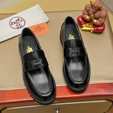 フェラガモ ビジネスシューズ