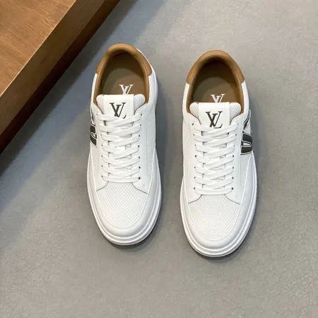 ルイヴィトン カジュアルシューズ