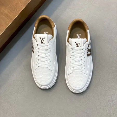 ルイヴィトン カジュアルシューズ