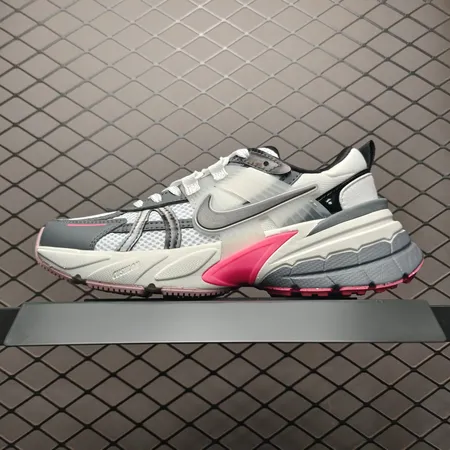 ナイキ スニーカー