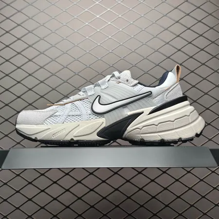 ナイキ スニーカー