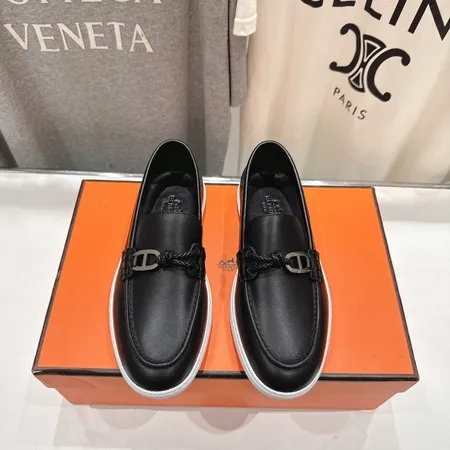 エルメス カジュアルシューズ