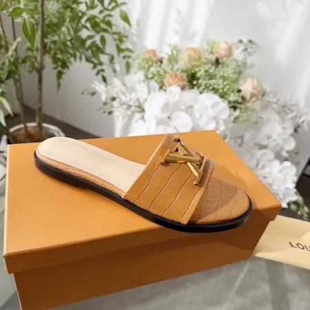 ルイヴィトン スリッパ